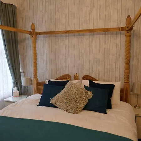 The Boundary 3* Scarborough